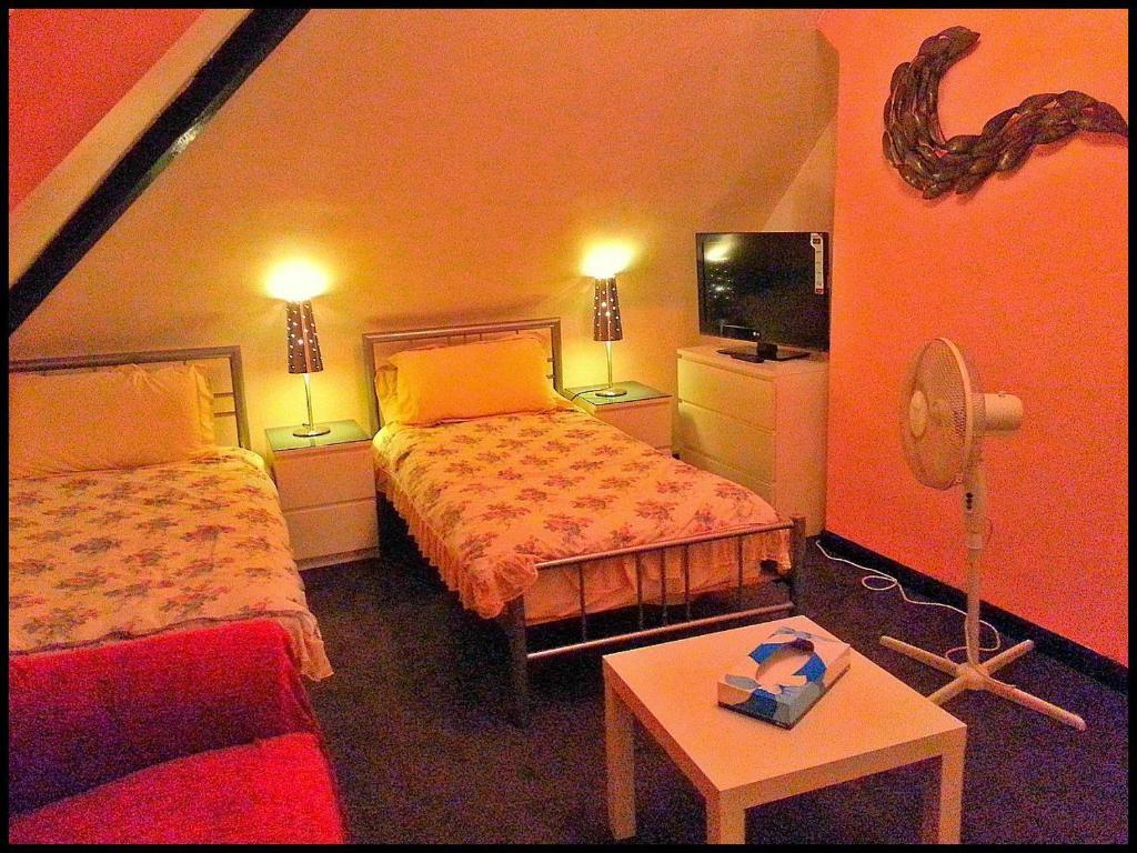 Highcroft Guest House Coventry Eksteriør billede